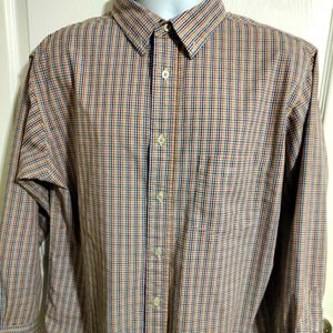 Men's size Large button down shirt by Haggar NWOT